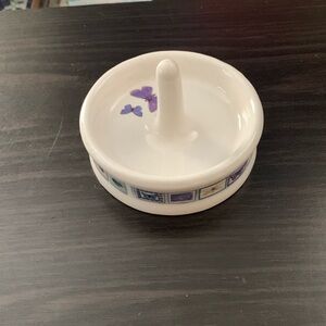 Elizabeth Brownd Designs Ring Holder